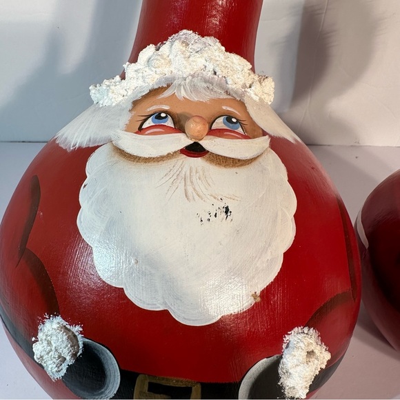 Vtg Santa & Mrs Claus Christmas Gourds Hand Made Signed Mary Susan 11.5” & 9” - Picture 2 of 11